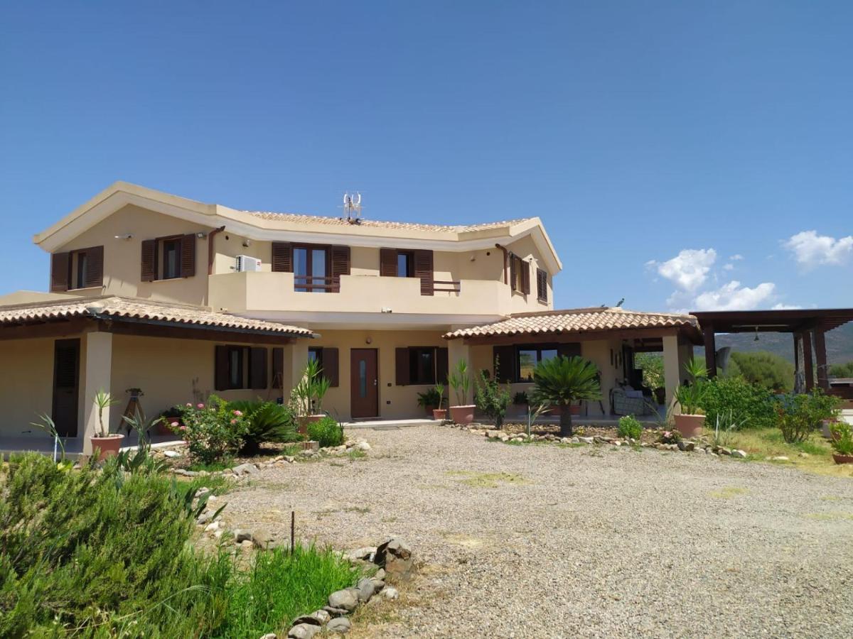 Villa Maria Maracalagonis Luaran gambar