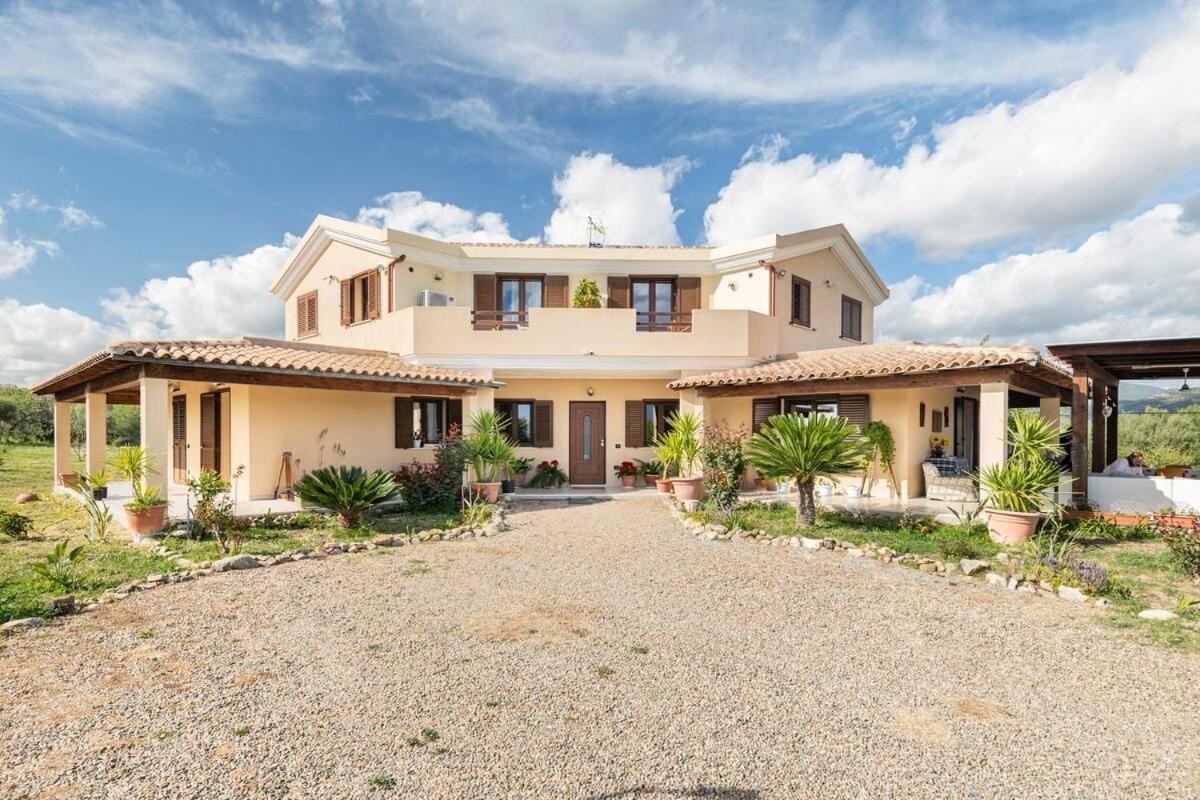 Villa Maria Maracalagonis Luaran gambar